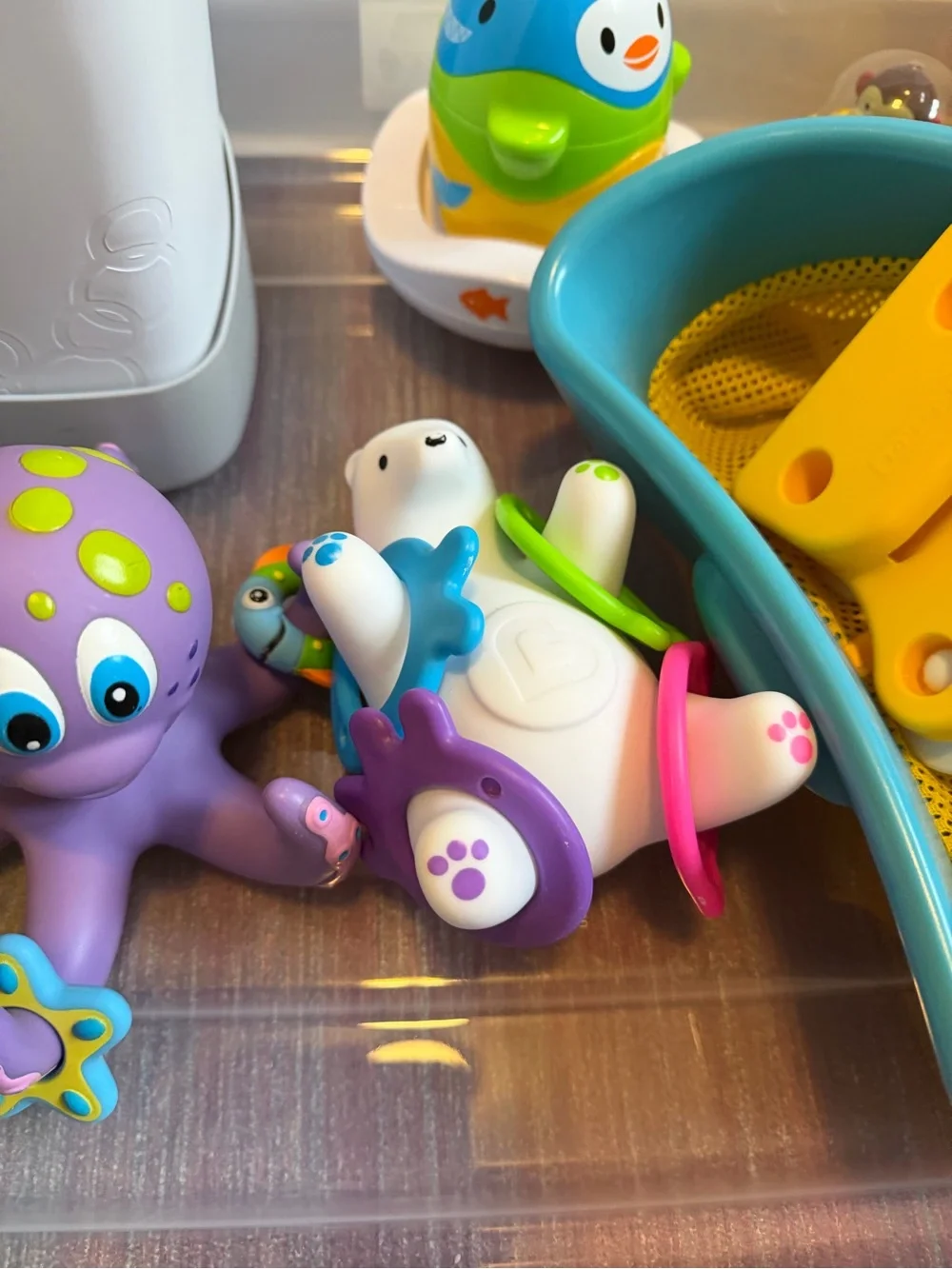 Munchkin, Nuby, Skip Hop, Ubbi Baby Bath Toys and Storage Bundle